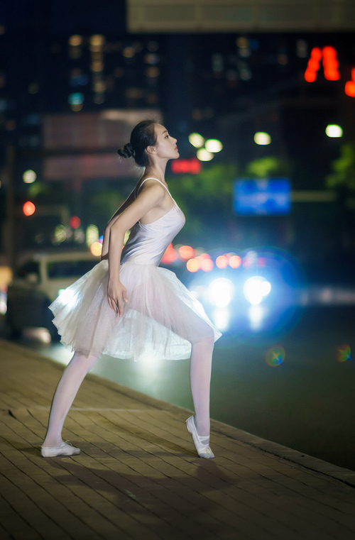 中国田径队展开科学训练计划，AI系统参与编排，中国田径协会最新田径竞赛规则